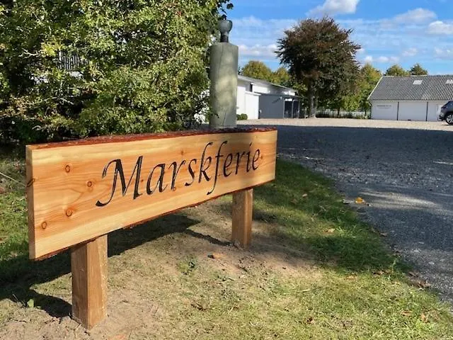 Апартаменты Marskferie Тённер